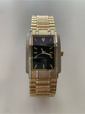 Vintage Mens Quartz Watch Diamond Chip New Battery Stretch Band